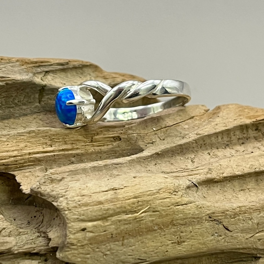 Silver and Blue Opal Infinity Ring - Picture 4 of 6